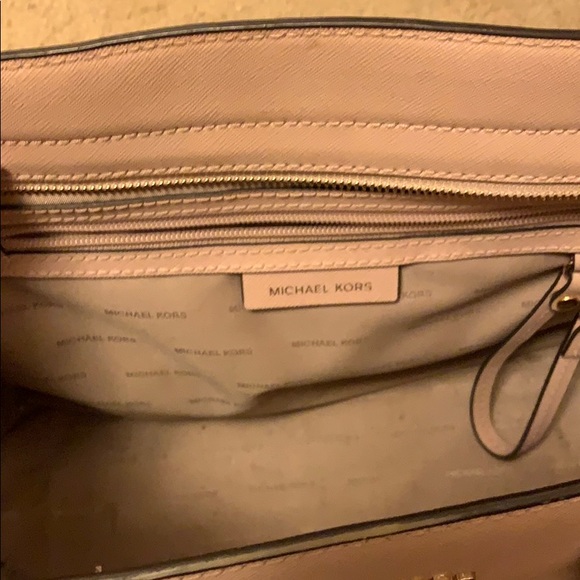 450 - Picture 2 of 2